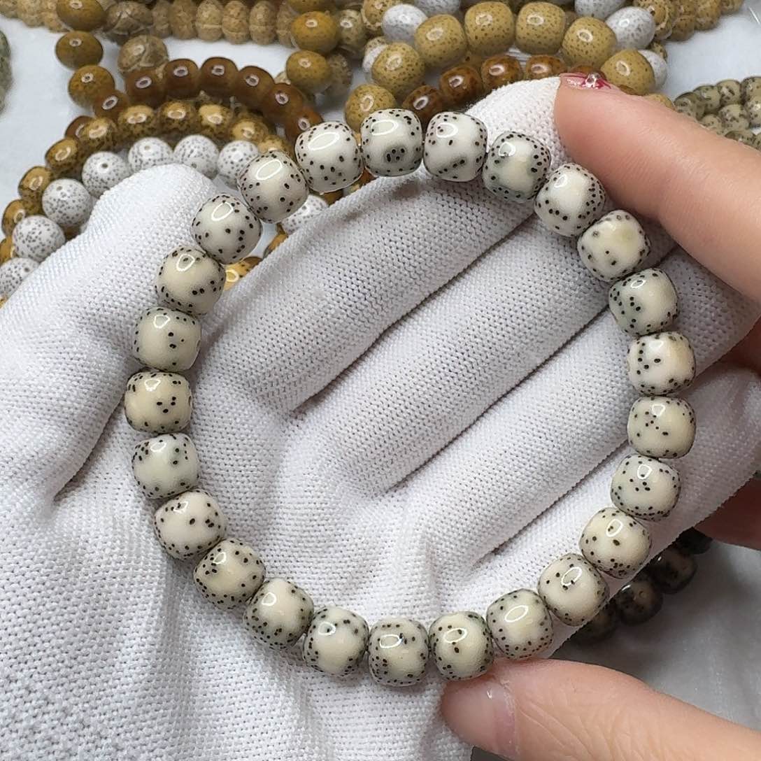 星月菩提手串9石玉瓷白飘青花侧半壁大留白老料黑星