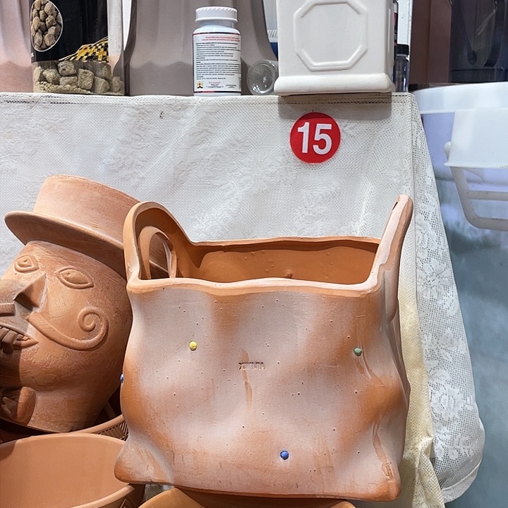 红陶18×21×20花盆一个