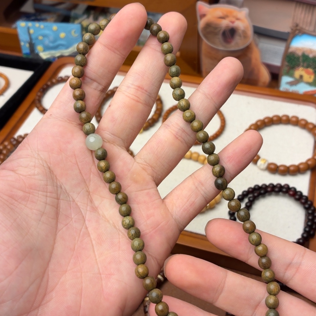 手串/手链维腊木（绿檀）