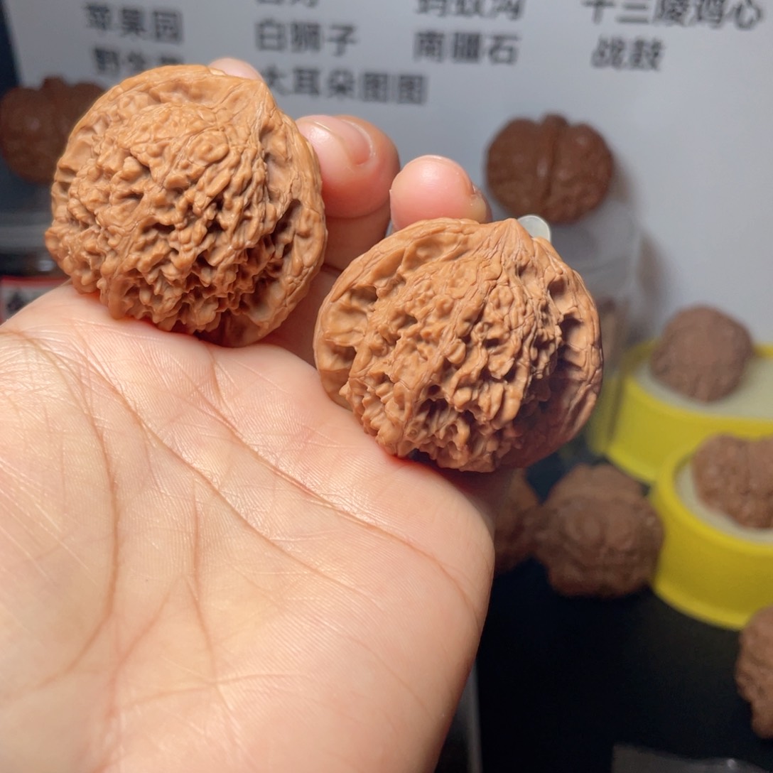 桃核把件满天星核桃