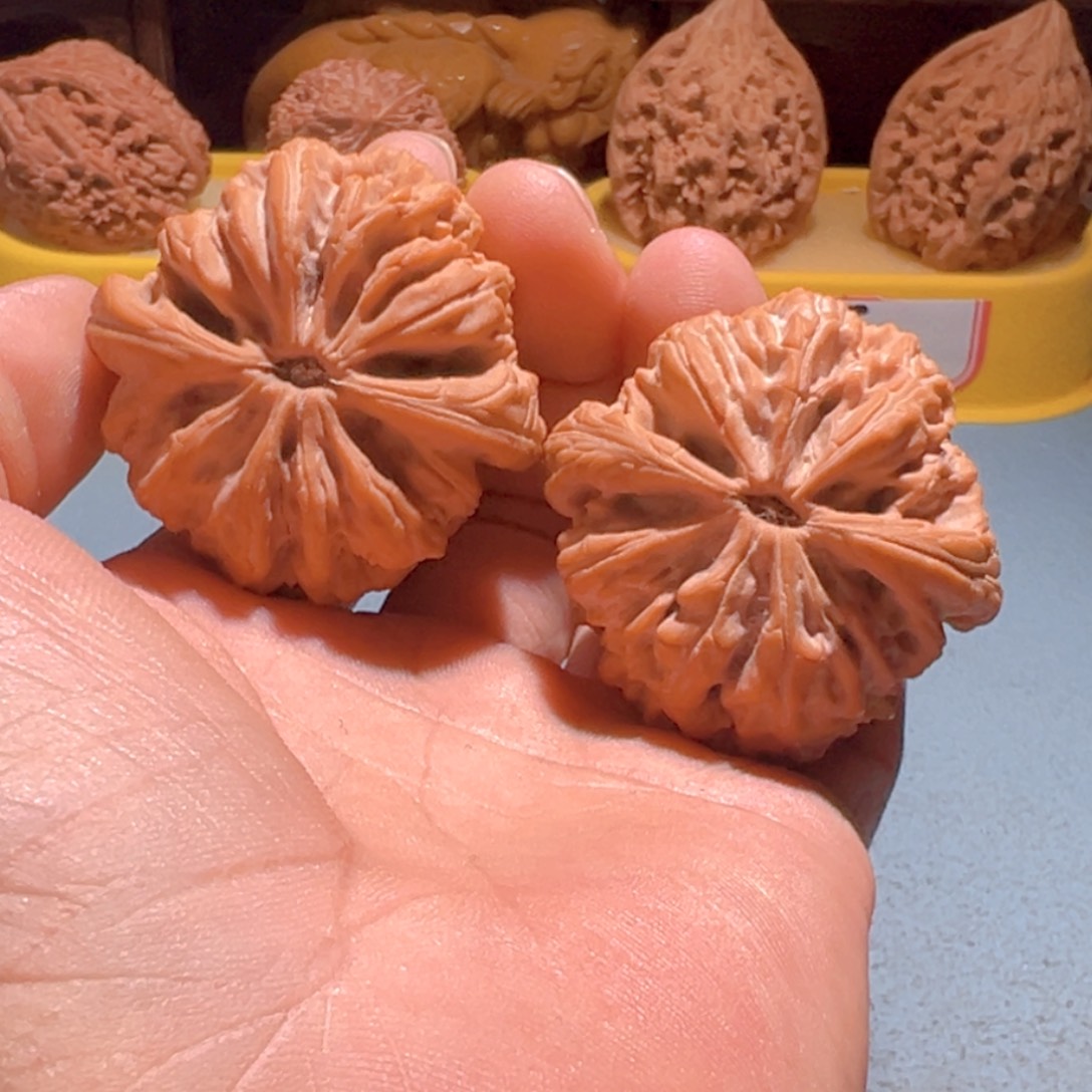 文玩核桃把件暴雪43