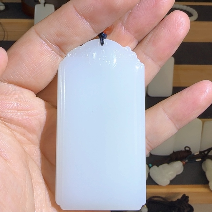 和田玉颈饰未镶嵌j***n