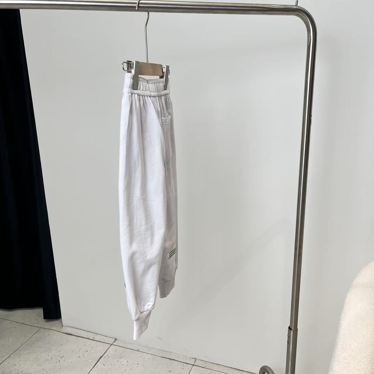 新款两色休闲裤 8019卓系