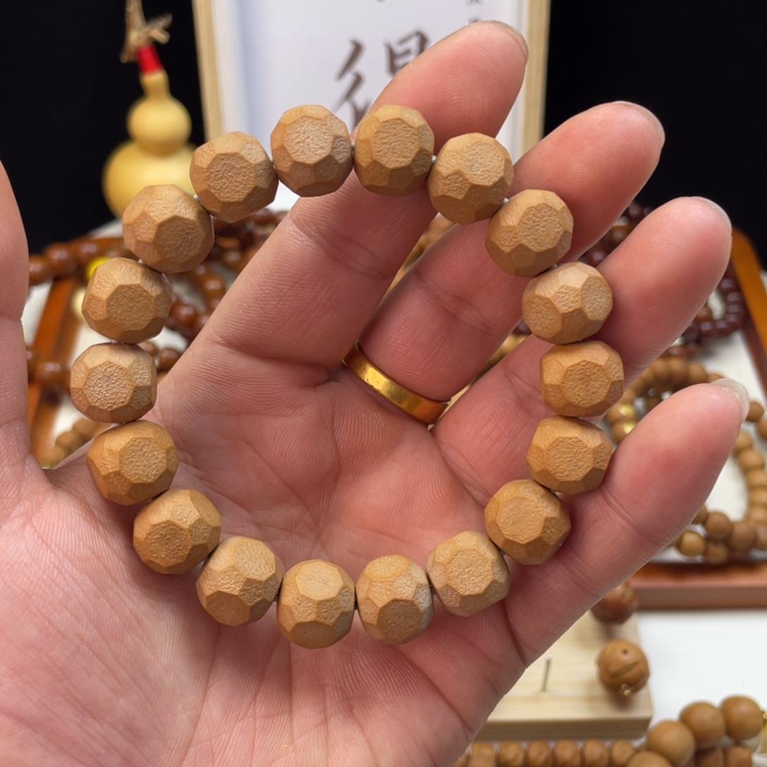 猴头核桃手串全品反油款1.2+龙炎星耀六方