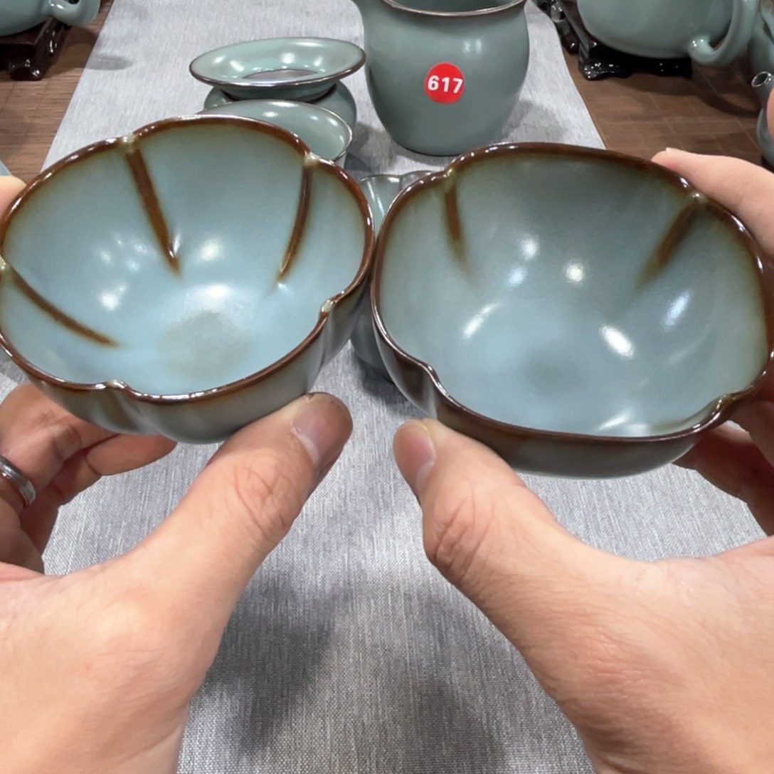 瓷片小微瑕。。。。。。。。。。。