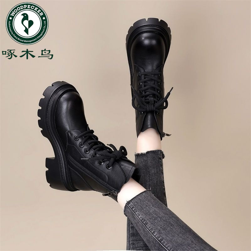 啄木鸟英伦风厚底马丁靴女款2025秋季新款时尚休闲加绒短靴配裙子