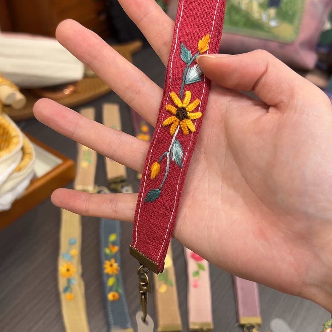 塑料钩织刺绣手工包包玩偶居家用品