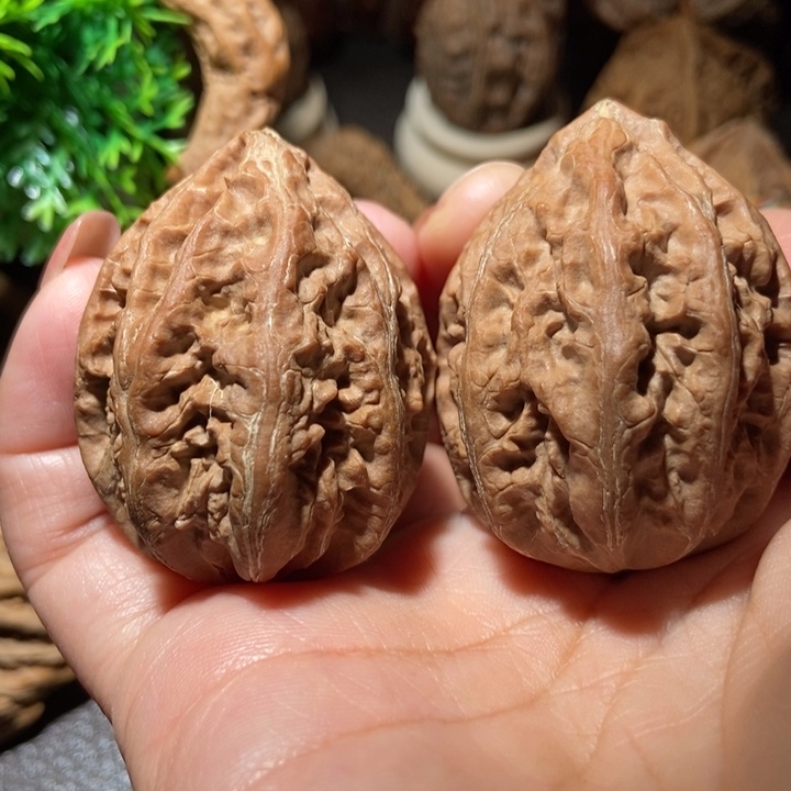 把件文玩核桃东北楸子小雪212