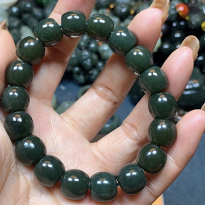 和田玉手串未镶嵌