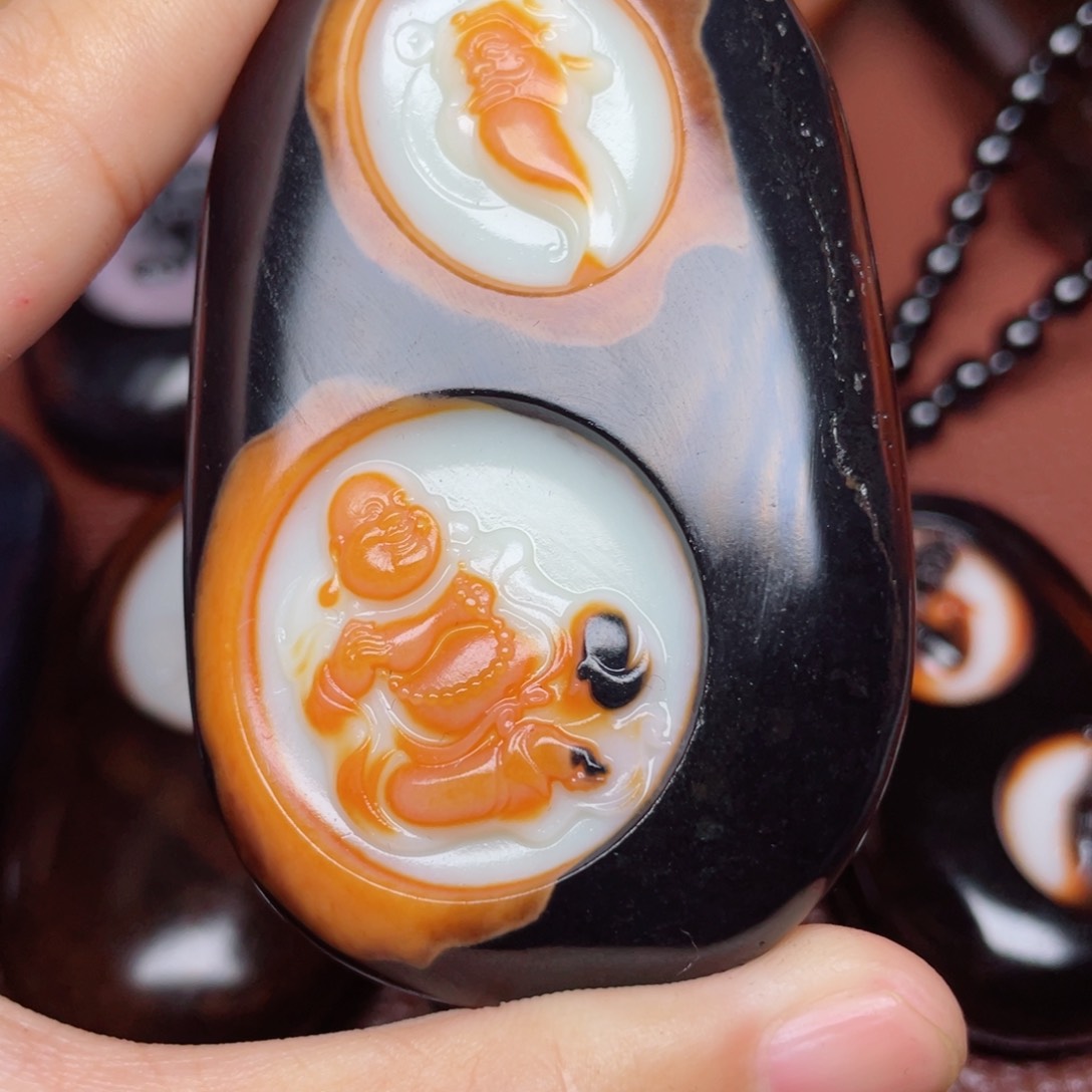 和田玉颈饰未镶嵌诚*