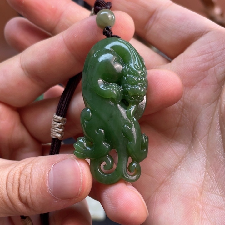 和田玉吊坠(不含链)未镶嵌