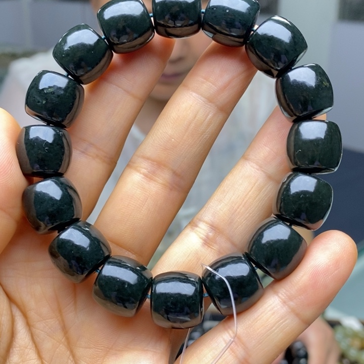 手串未镶嵌和田玉