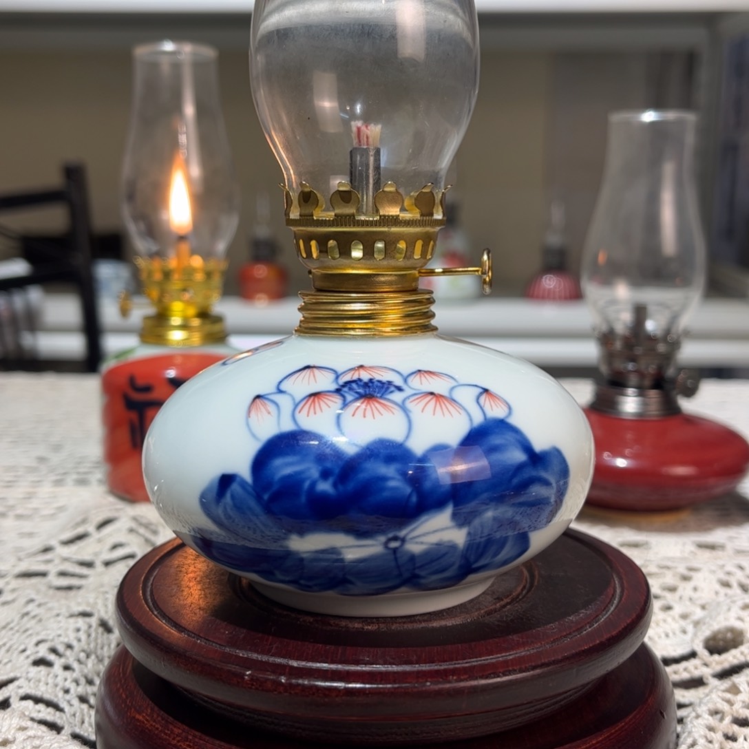 摆件景德镇陶瓷香薰灯