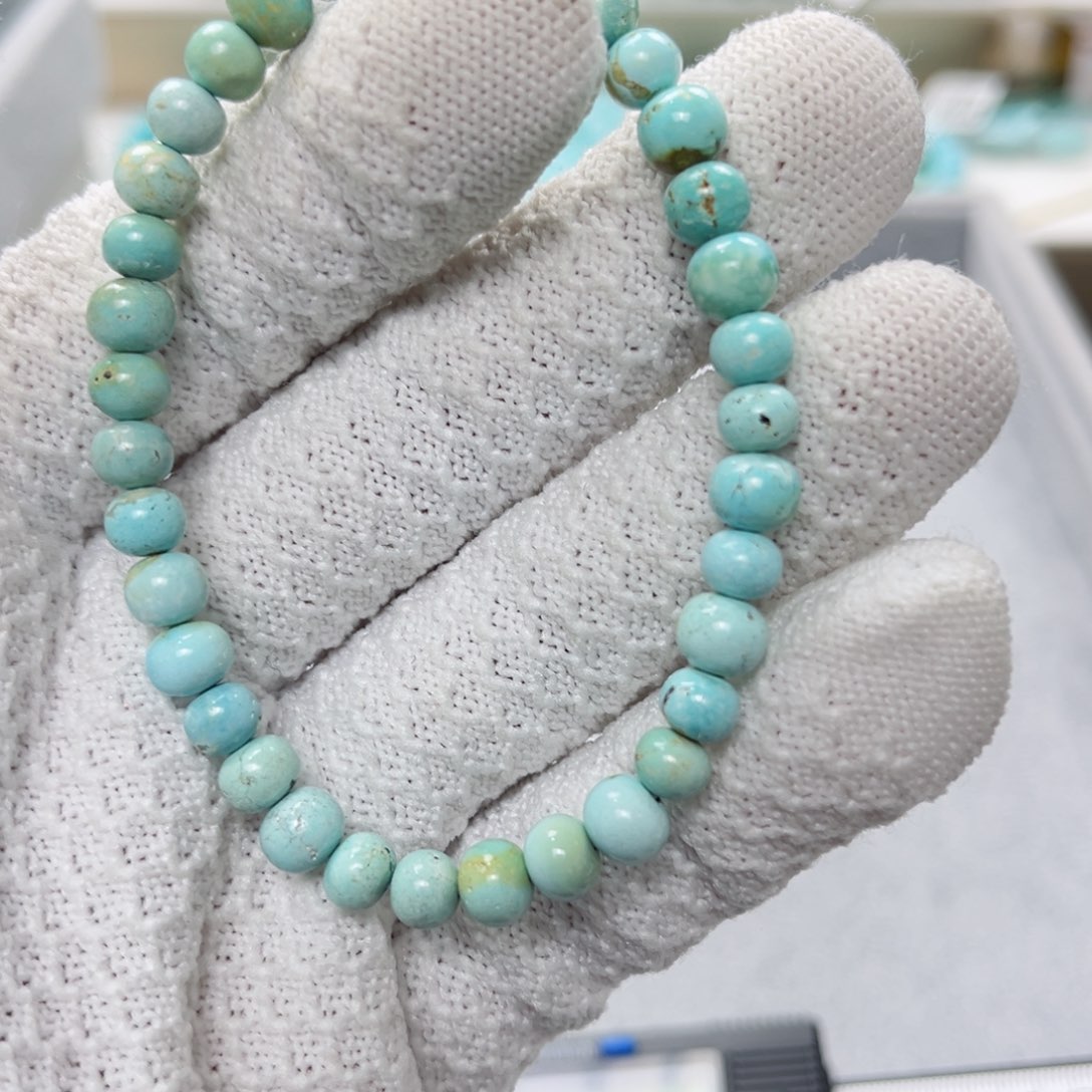 绿松石绿松石未镶嵌