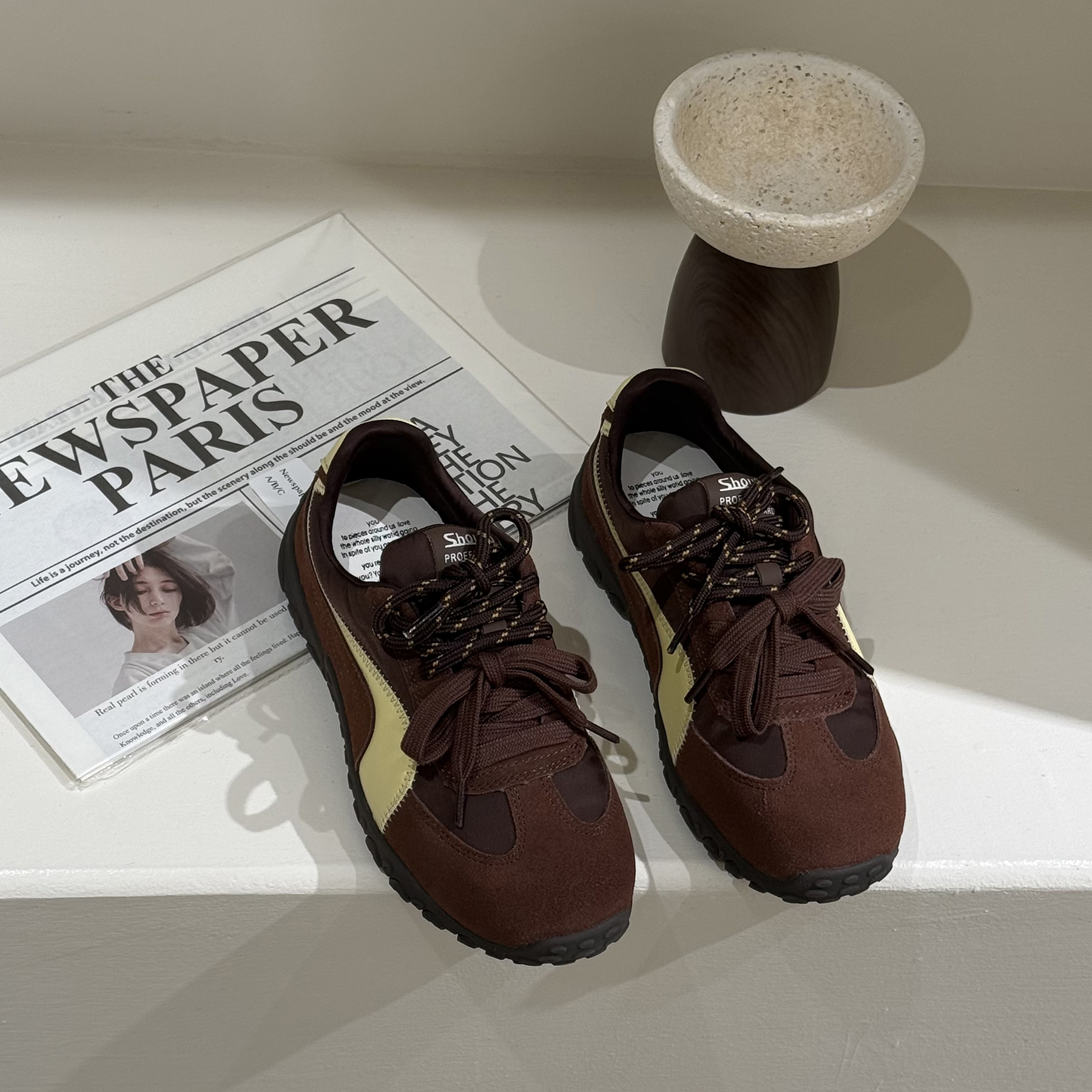 2025新款真皮圆头百搭休闲鞋轻便舒适户外运动鞋平底阔腿裤鞋子