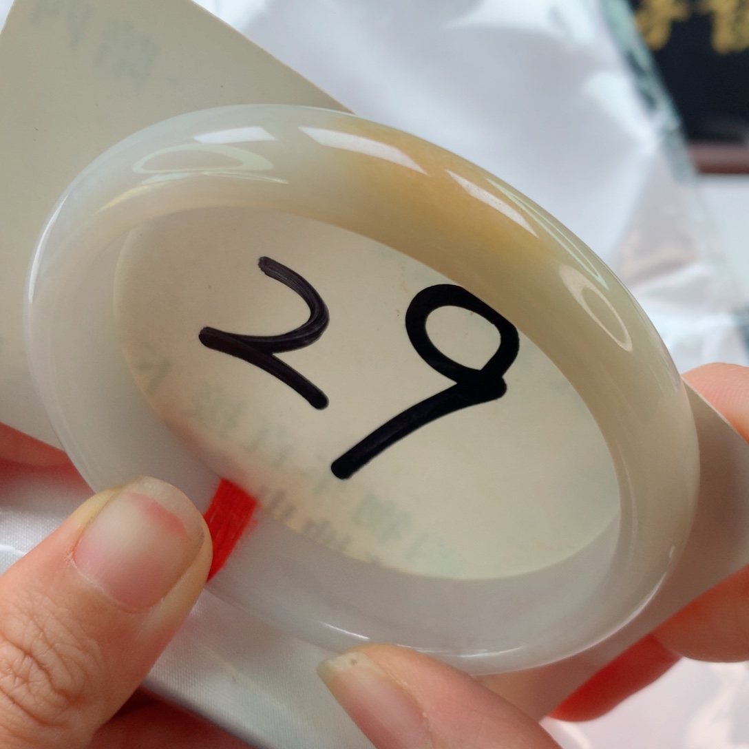 未镶嵌手镯（贵妃镯）翡翠黄翡