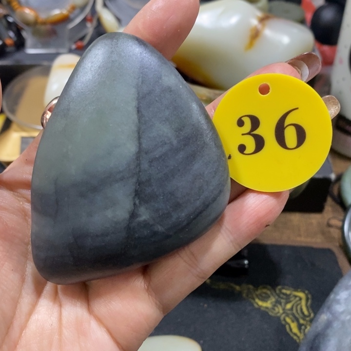 未镶嵌和田玉（糖玉）挂件