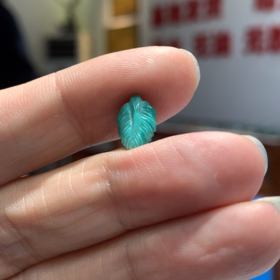 绿松石配饰未镶嵌