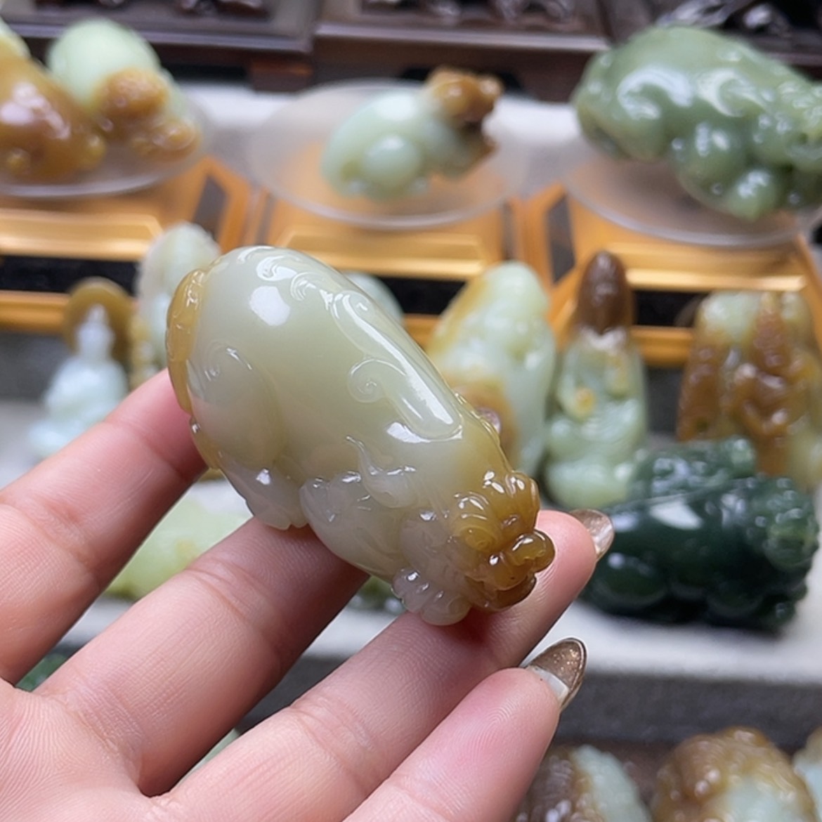 【闪购商品】和田玉把件未镶嵌淡**志