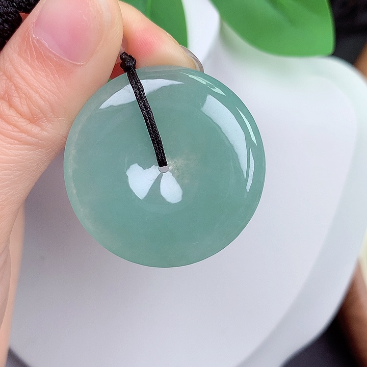 颈饰未镶嵌翡翠凌**妆35.8-5.8mm