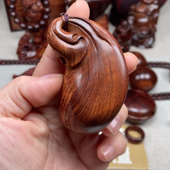 花梨木类端景台老油梨35克左右袋子