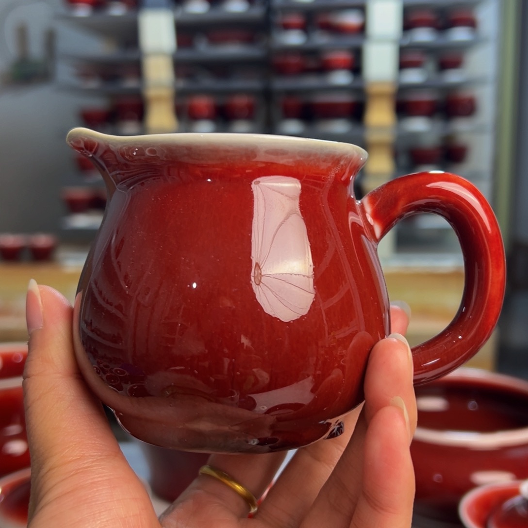 G***猪陶景德镇陶瓷郎红微瑕