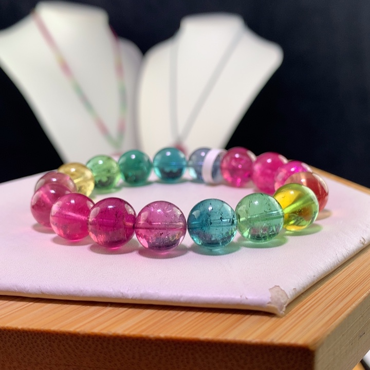 双色碧玺手链未镶嵌