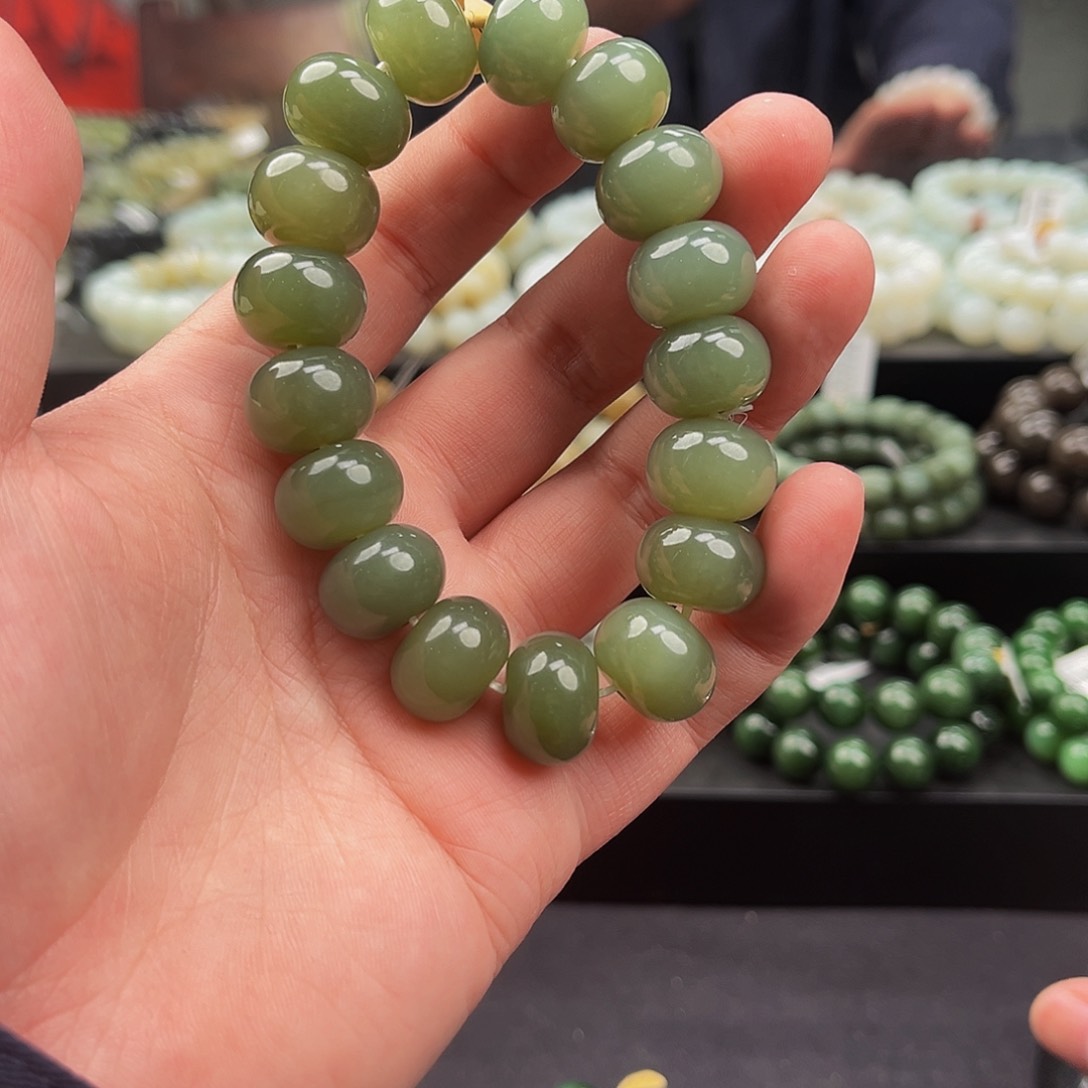 和田玉手串未镶嵌