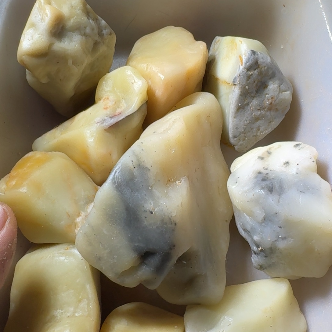 羊***玉寿山石8998888898899