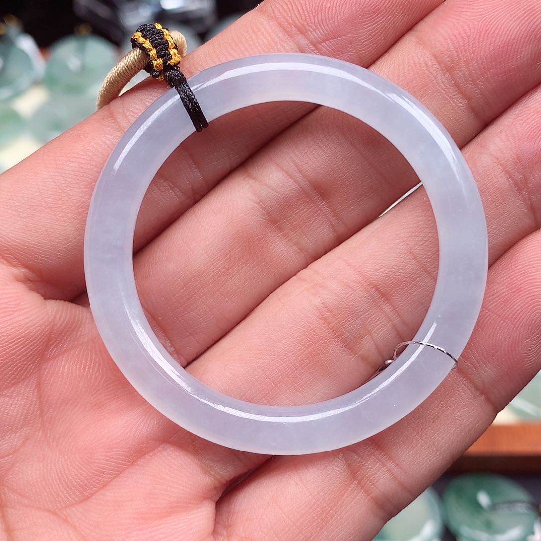 颈饰未镶嵌翡翠平安环吊坠