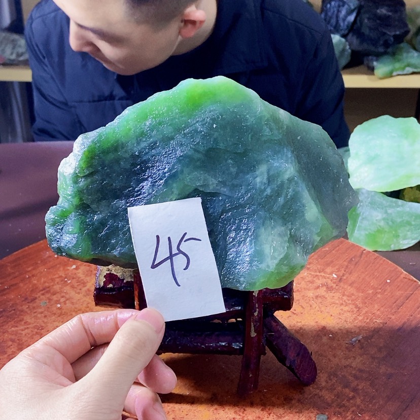 【闪购商品】蛇纹石玉岫玉原石未镶嵌用****8