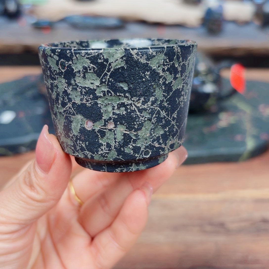 敏*康能美玉瓷安山玉