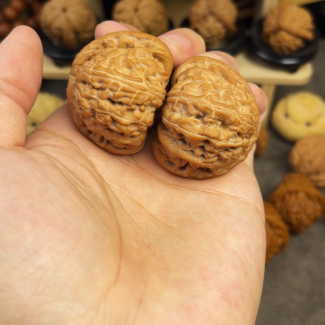 文玩核桃把件41全品白狮子