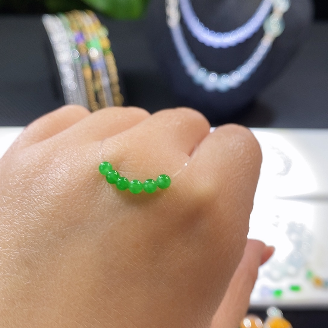 翡翠挂件未镶嵌嗨*七买断