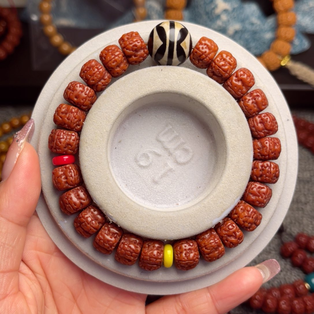 金刚菩提吊坠藏式直切一代龙