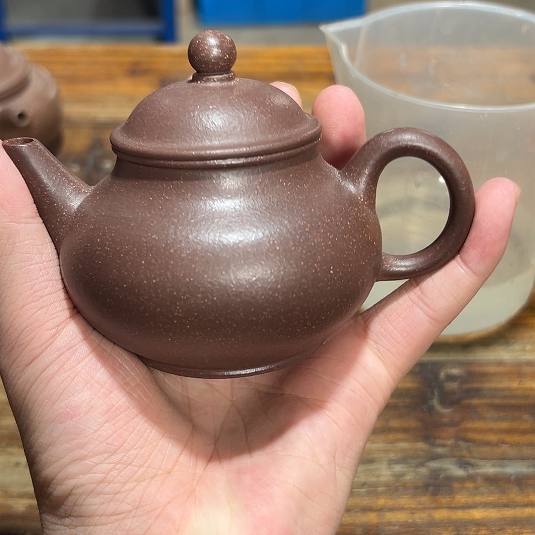 茶壶紫砂紫砂的味道很浓