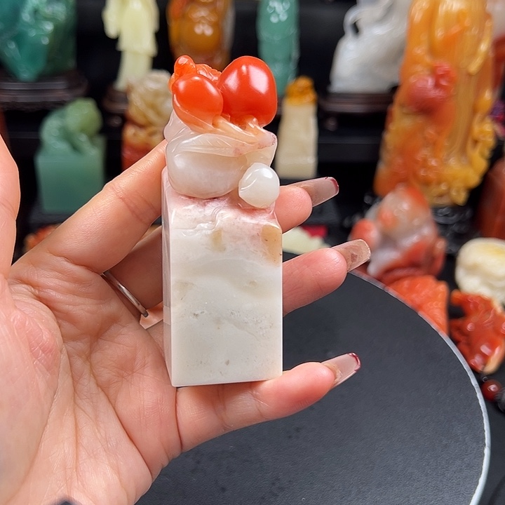 寿山石高山水冻石