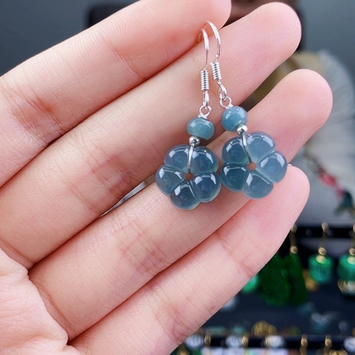 翡翠耳饰未镶嵌饰品