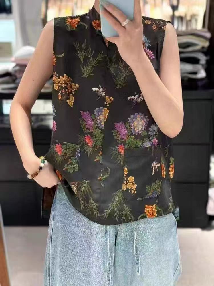 谢美丽-精选百搭气质花海彩蝶口袋马甲新中式