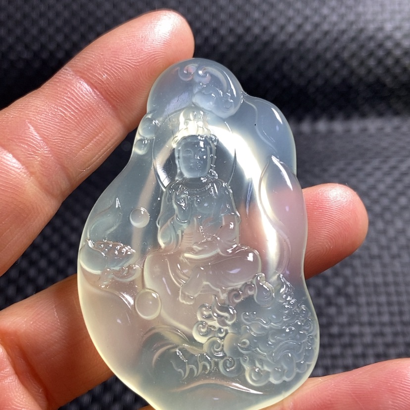 【闪购商品】蛇纹石玉颈饰未镶嵌