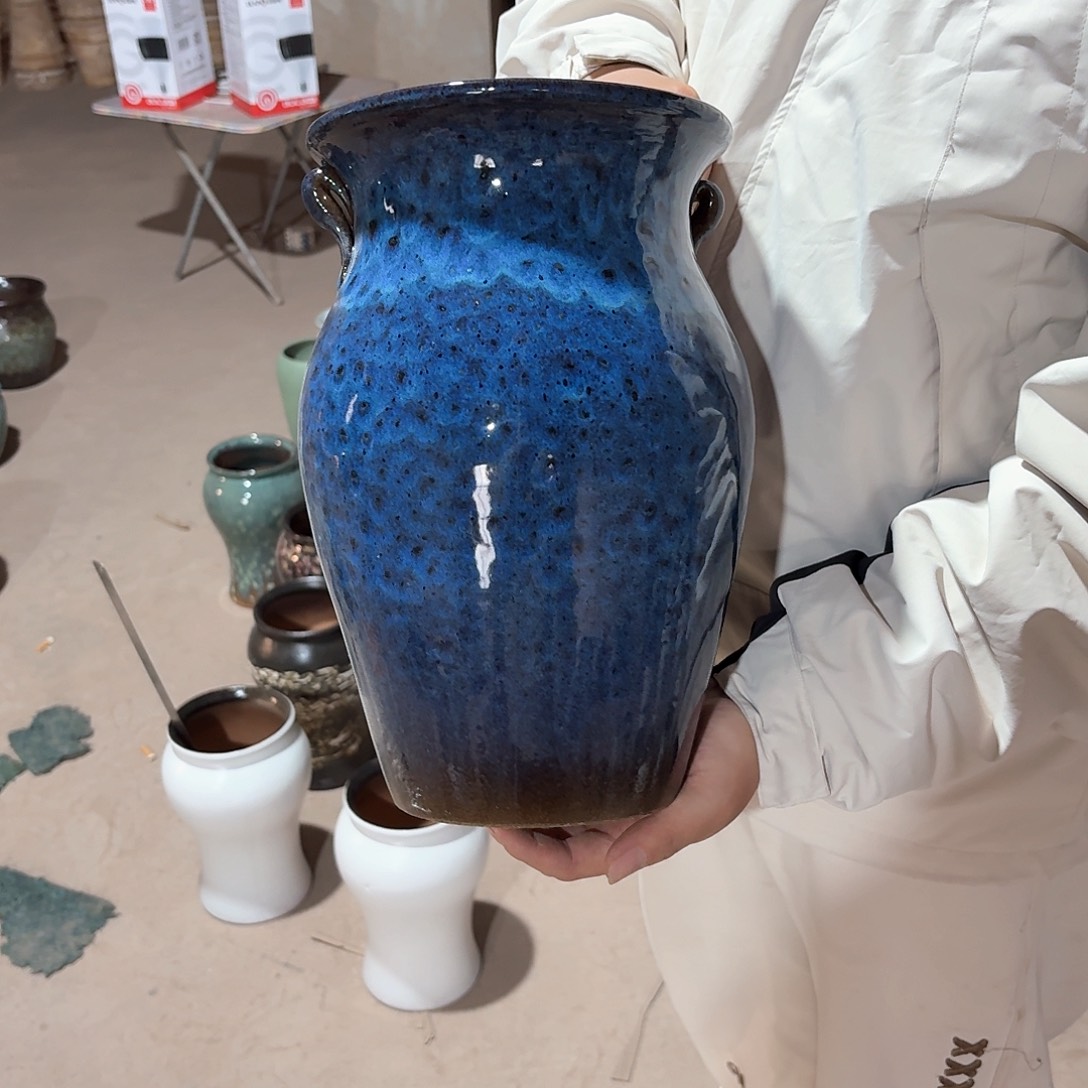 红陶口20高32一个