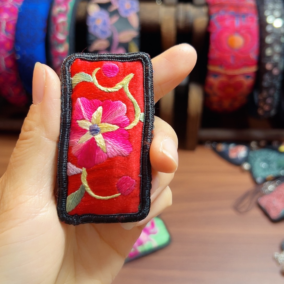 刺绣好看好看好看好好看