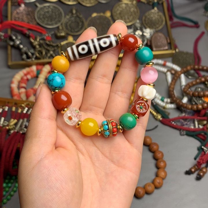 藏地密码藏饰品串