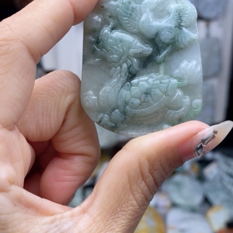 翡翠颈饰未镶嵌翡翠