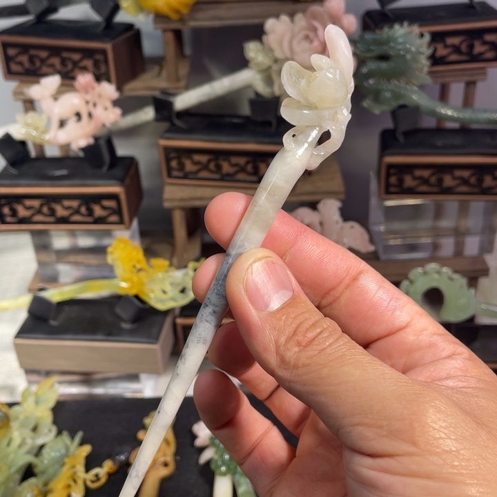 蛇纹石玉发饰未镶嵌