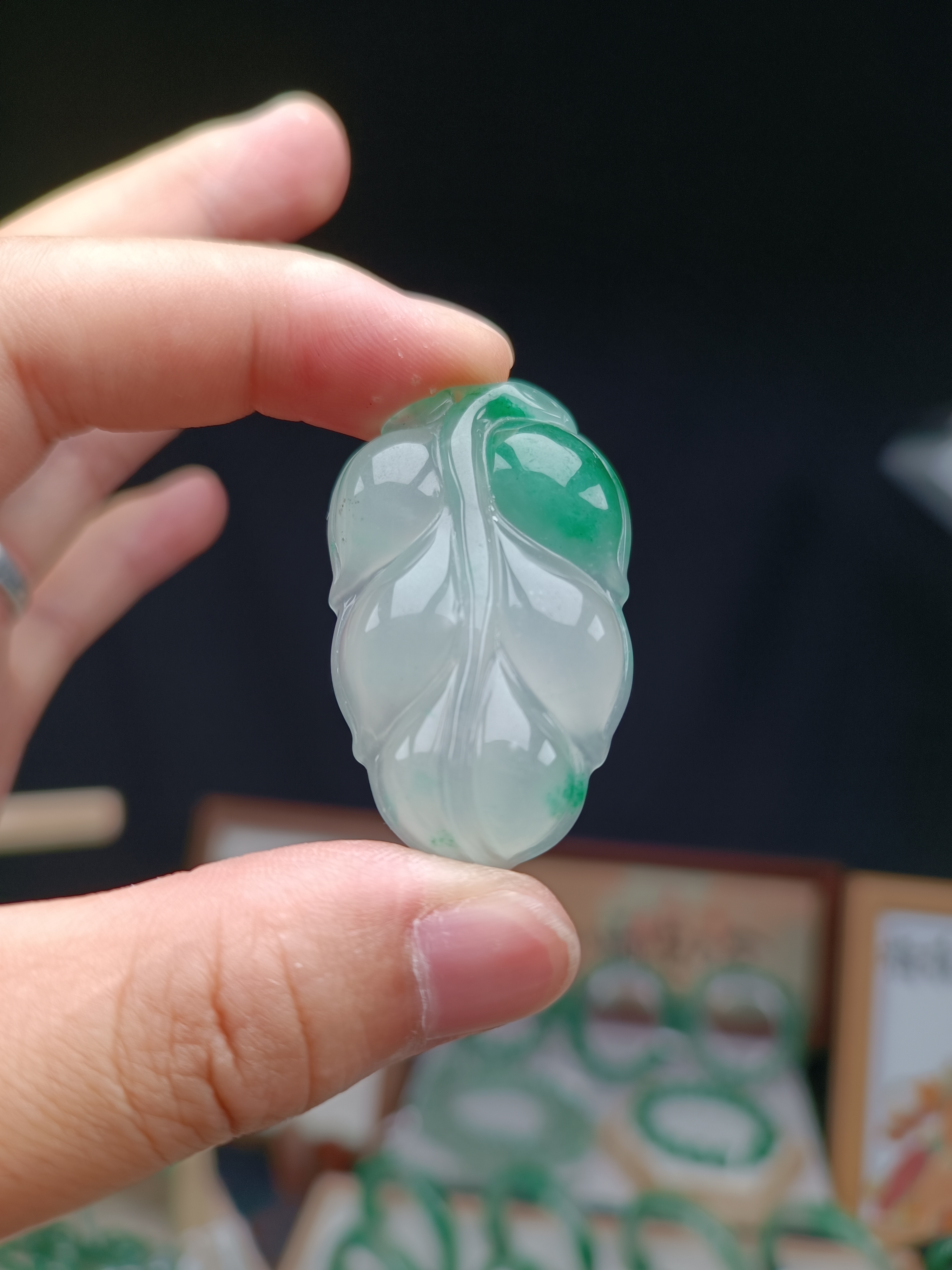 天然非洲翠冰飘花立体叶子