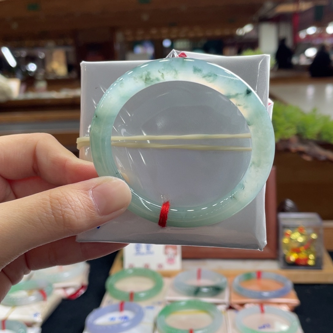 翡翠手镯未镶嵌53 圆条 