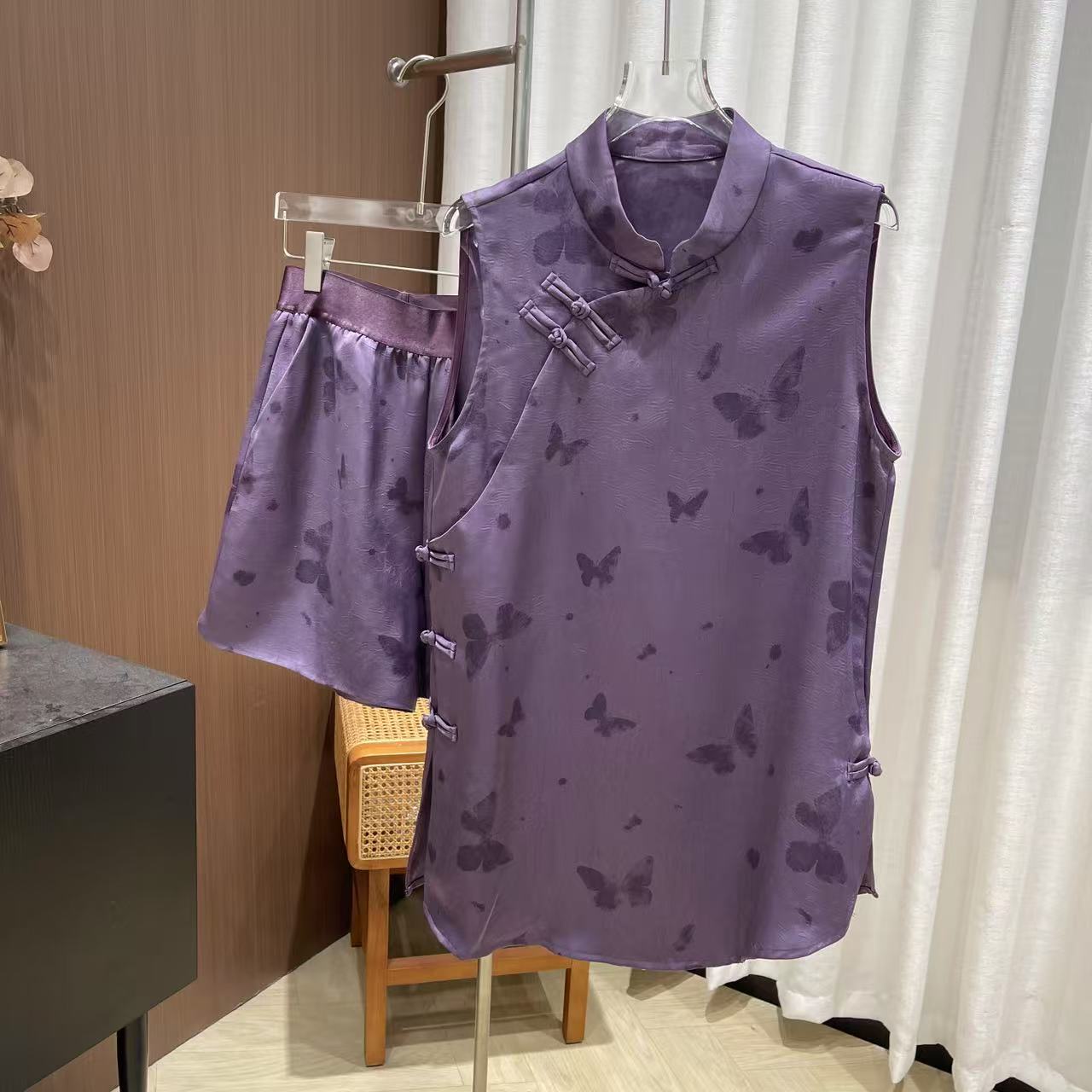 中国风新中式时尚套装国风紫色网红斜襟女装立领提花