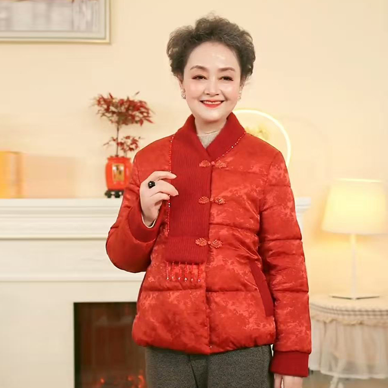红色过年衣服冬季气质妈妈装厚棉服中老年洋气女装棉袄洋气过年