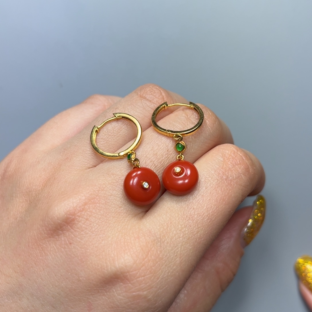 南红玛瑙柿子红耳坠18K金镶嵌